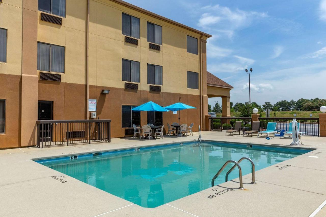 Comfort Inn Garner Clayton I-40 Exterior photo