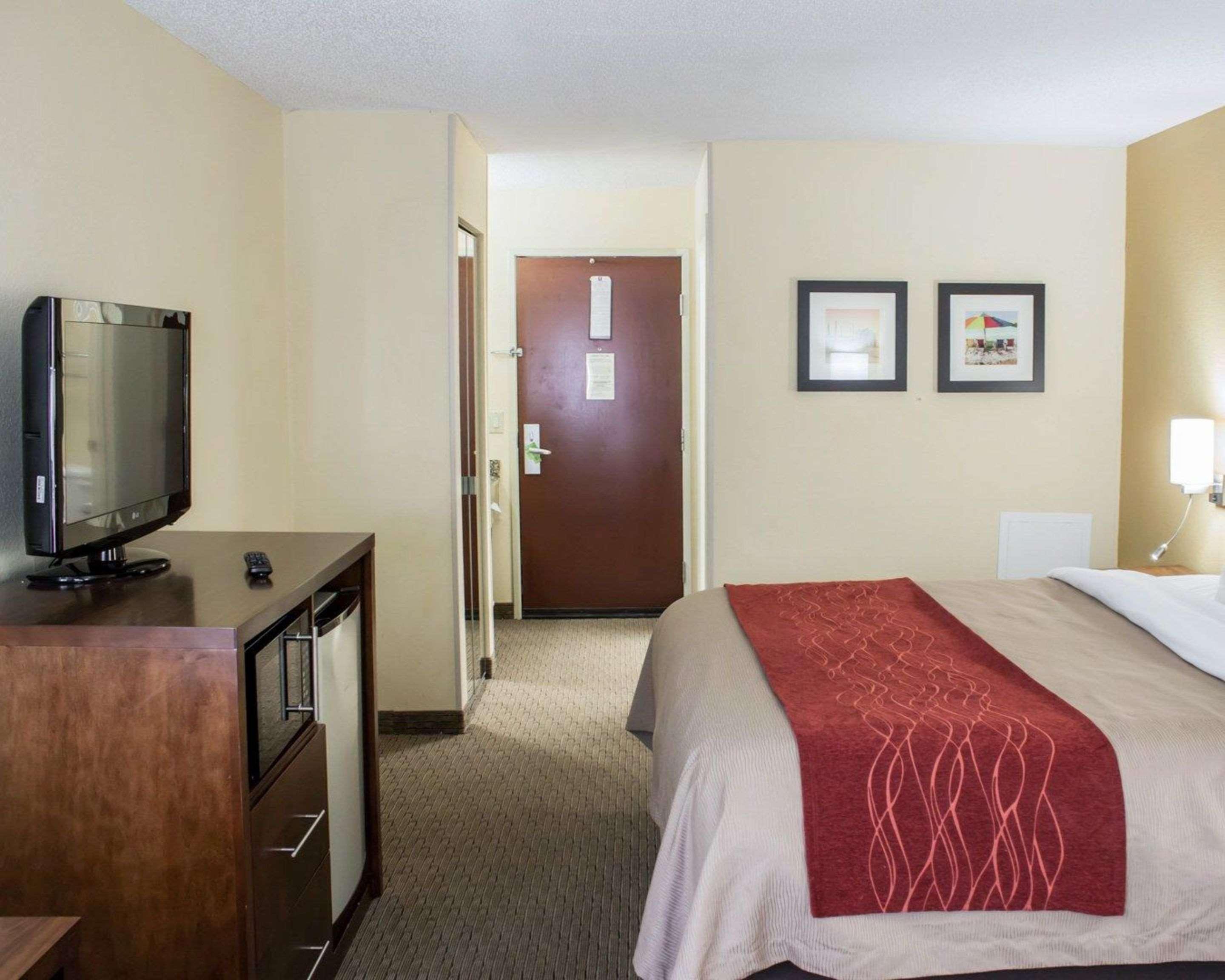 Comfort Inn Garner Clayton I-40 Exterior photo