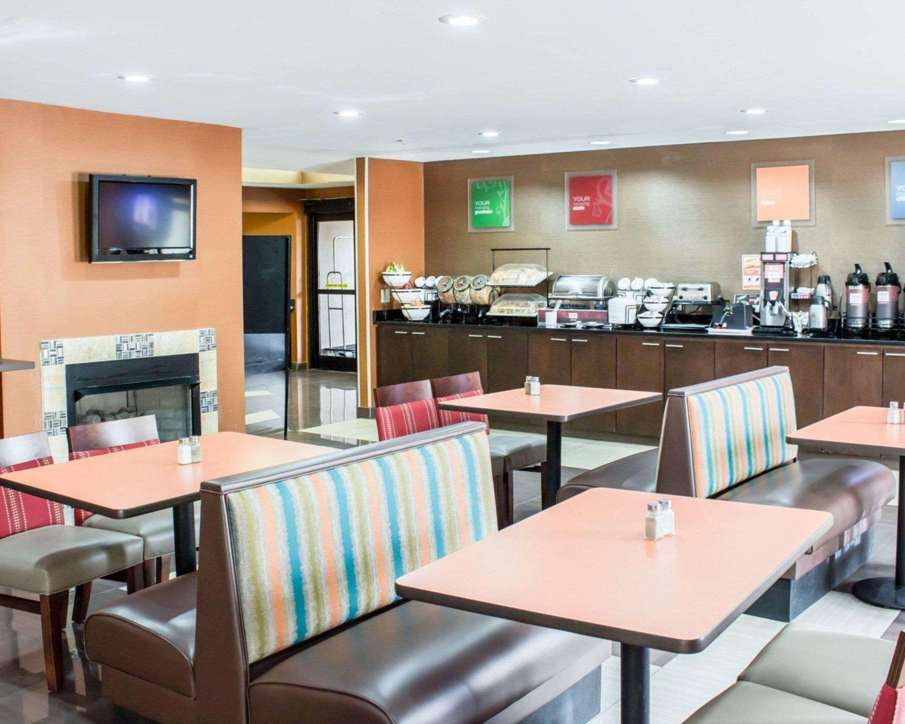 Comfort Inn Garner Clayton I-40 Exterior photo